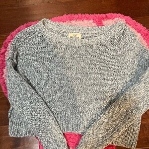 Hollister knitted cropped sweater